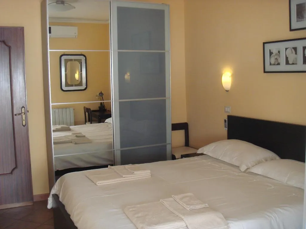 Appartamento Tano'S Giardini Naxos