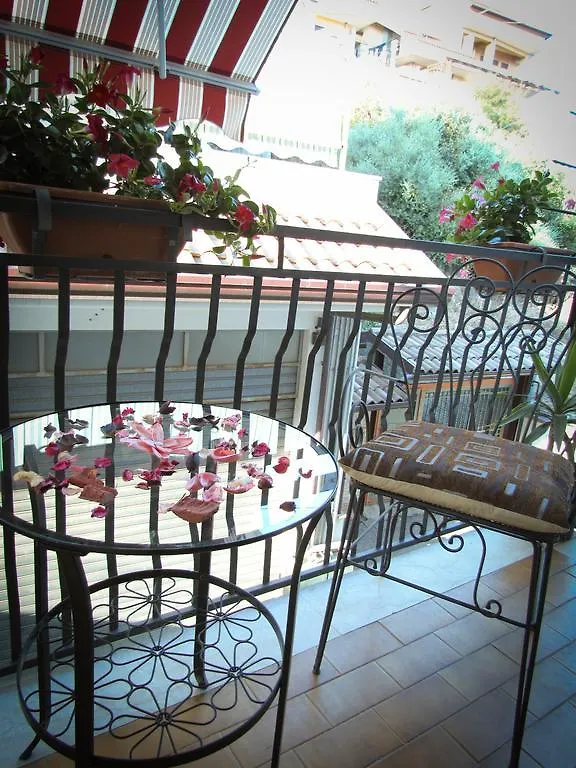 Apartament Tano'S Giardini-Naxos