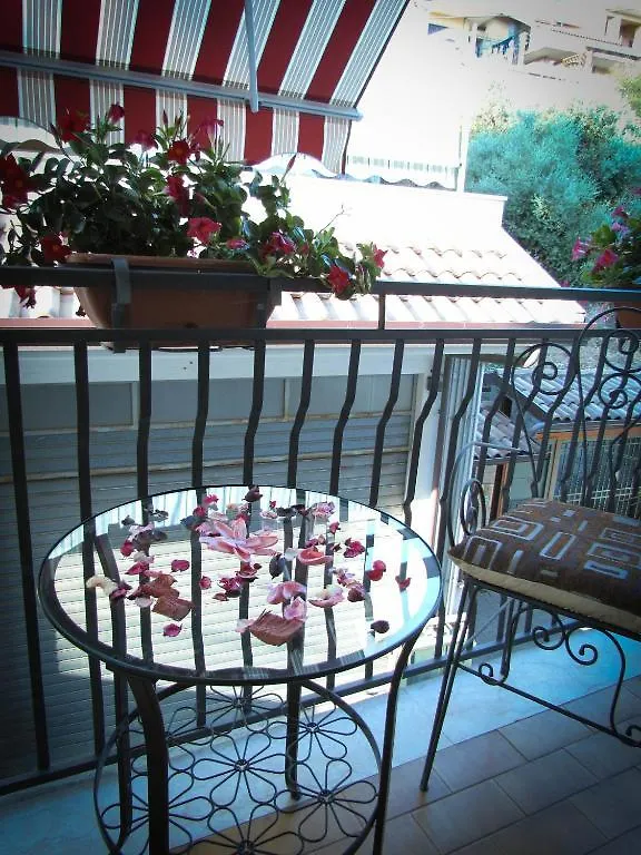 Apartament Tano'S Giardini-Naxos