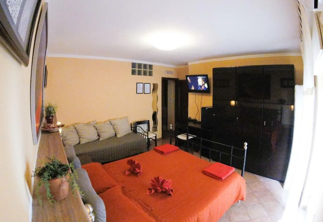 Appartamento Tano'S Giardini Naxos